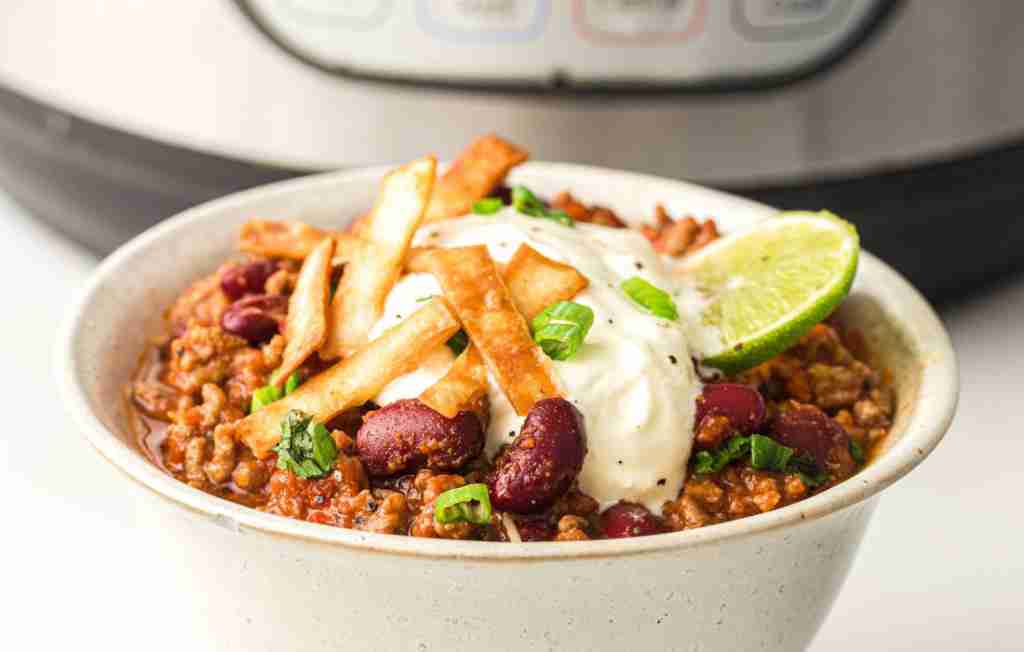 Instant Pot Chili Bowl of chili with toppings